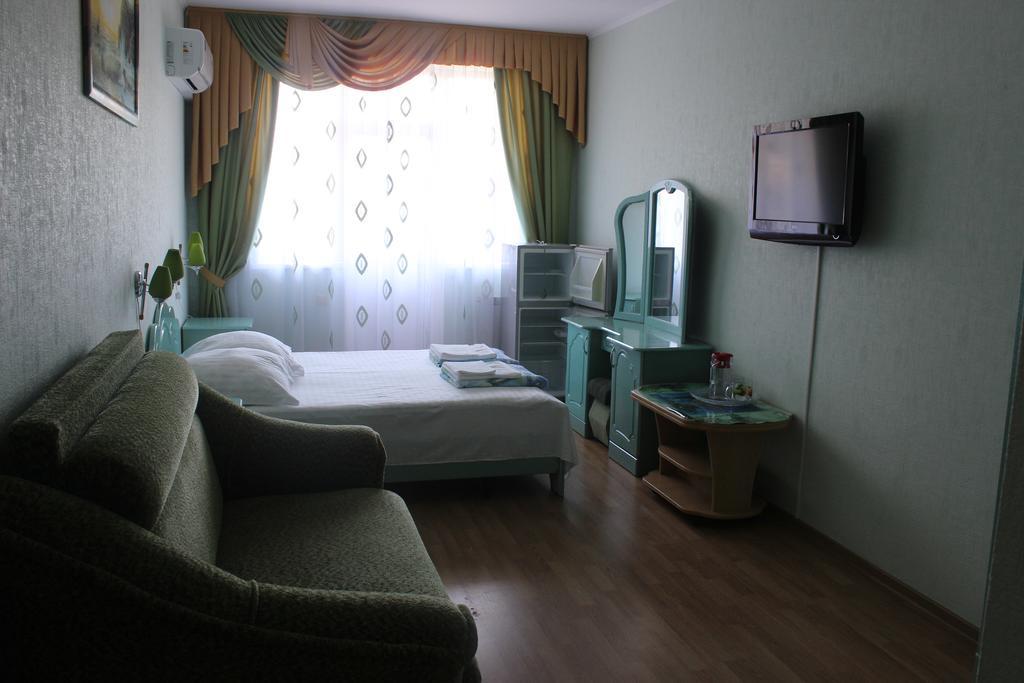 Mini-Hotel Zhemchuzhina Lazarevskoye Εξωτερικό φωτογραφία